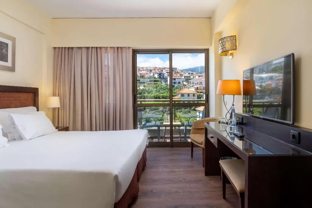Room, TUI Blue Gardens Adults Only Savoy Signature, Madeira