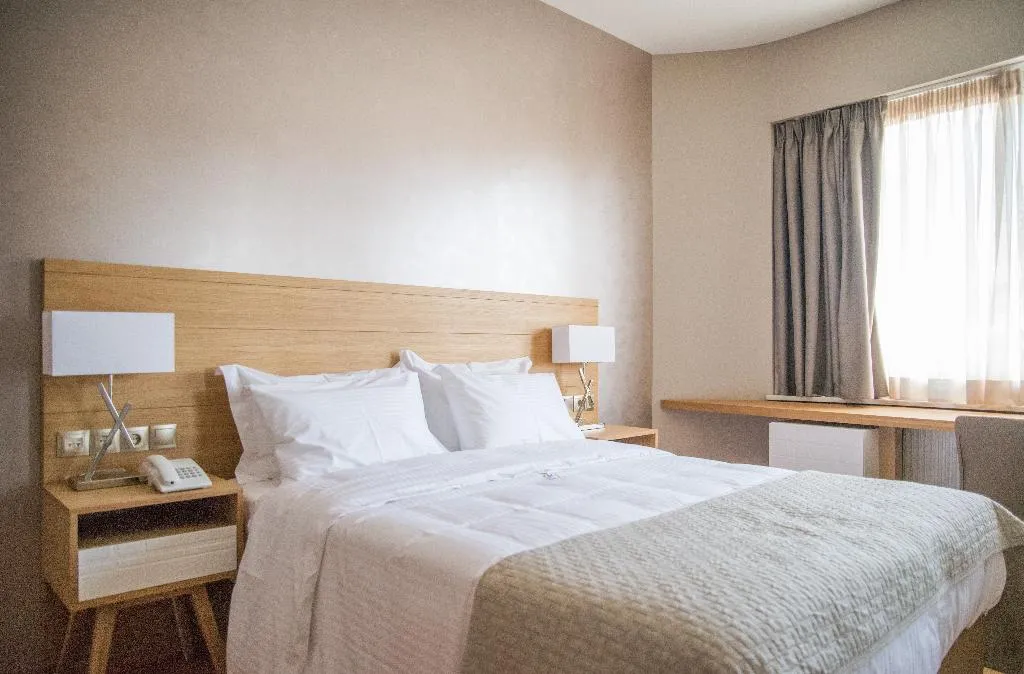 DOUBLE SUPERIOR Room, King Lodge, Athens