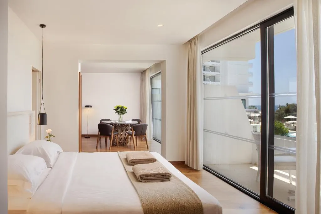 JUNIOR SUITE STANDARD Room, Grecian Bay, Cyprus