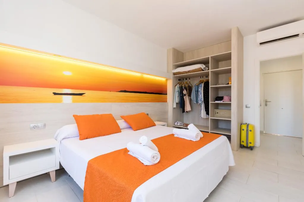 SUITE STANDARD Room, Hotel Arenas de Son Bou, Menorca
