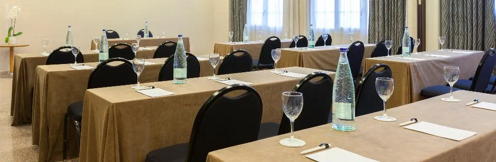 Conferences, URH Ciutat de Mataró, Barcelona