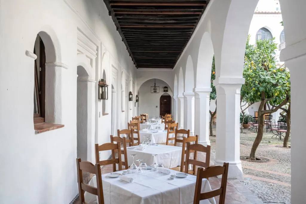 Restaurant, Parador de Guadalupe, Madrid
