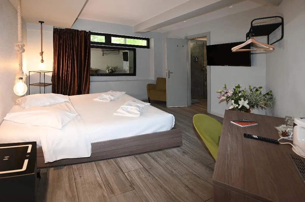 DOUBLE ECONOMY Room, Urban Core Residence, Athens