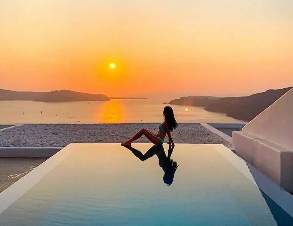Sports and Entertainment, Pleasure Beachside Studios, Santorini