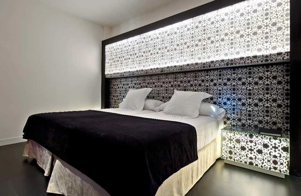 SINGLE STANDARD Room, Vincci Via 66, Madrid