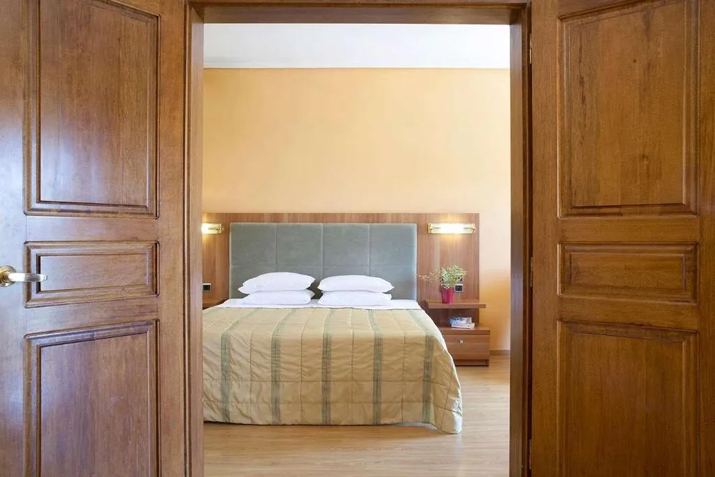 Room, Dolce Attica Riviera, Athens