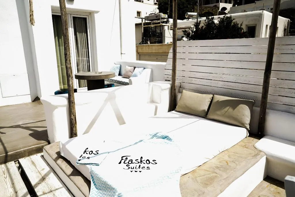 Room, Flaskos Suites, Mykonos