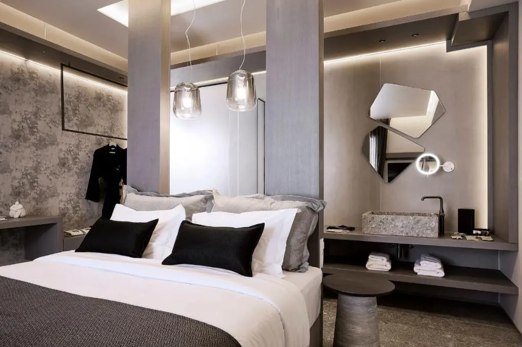 SUITE SUPERIOR WITH PRIVATE POOL Room, Amazon Mykonos Resort & Spa, Mykonos