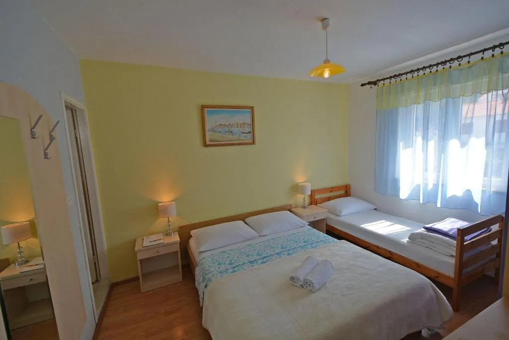 Room, Rooms Sunce Island Residence, Split