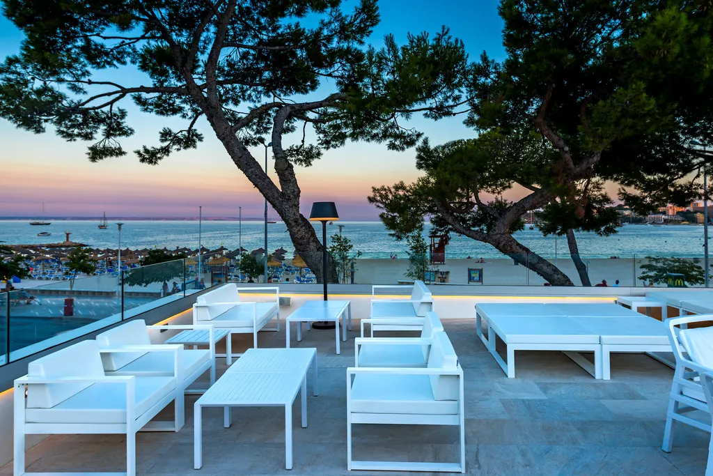 Terrace, FERGUS Style Palmanova, Majorca