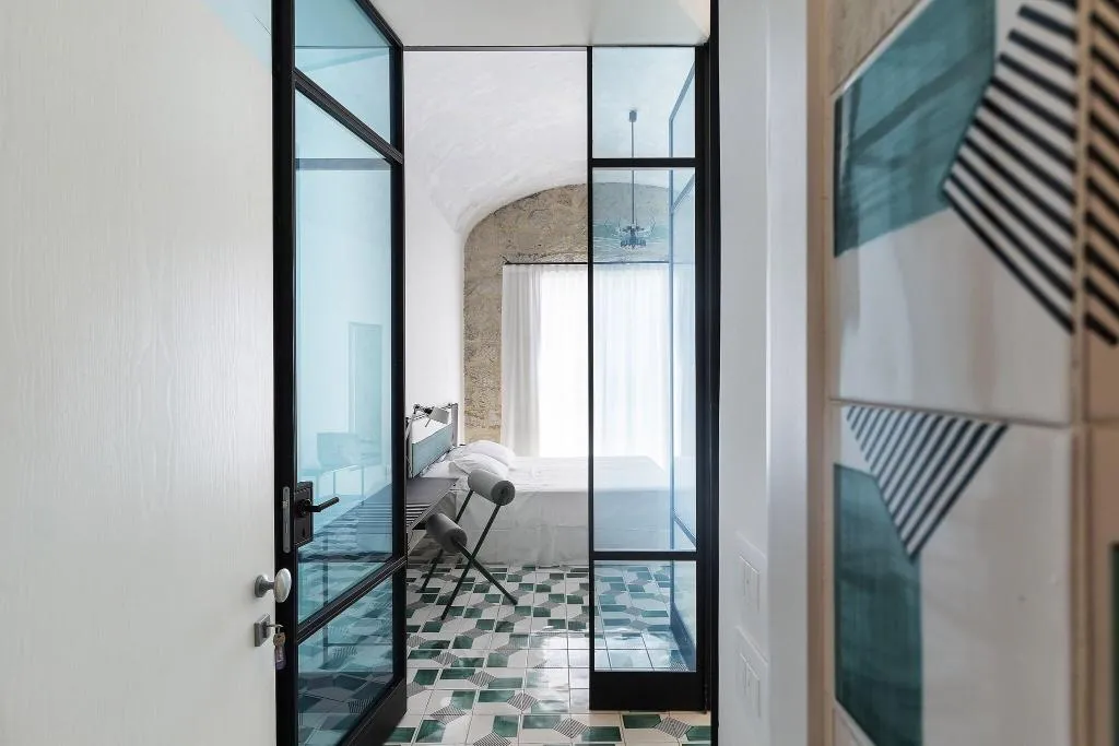 Room, Miramare Sea Resort and Spa, Naples