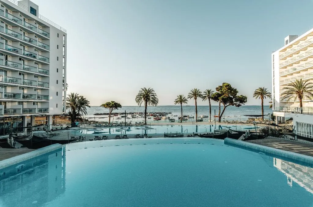 Pool, The Ibiza Twiins, Ibiza