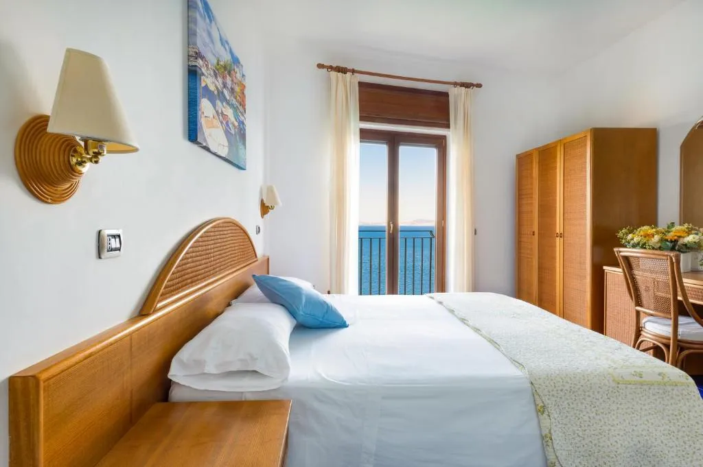 TRIPLE SEA VIEW Room, Hotel Sporting - Sorrento Coast, Naples