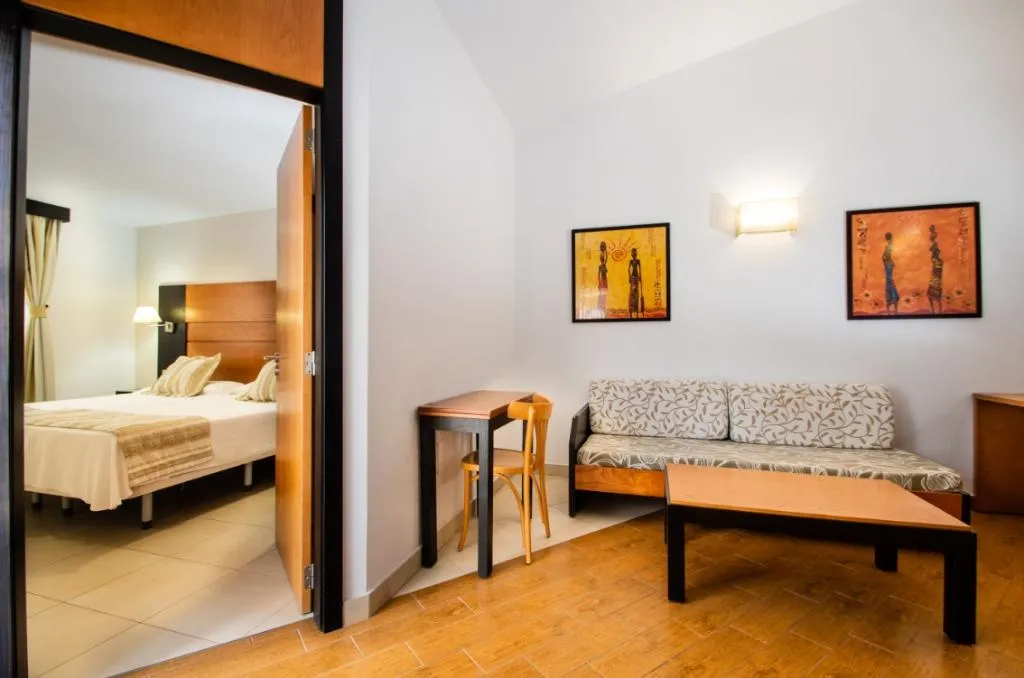 BUNGALOW CAPACITY 3 Room, HL Miraflor Suites, Gran Canaria