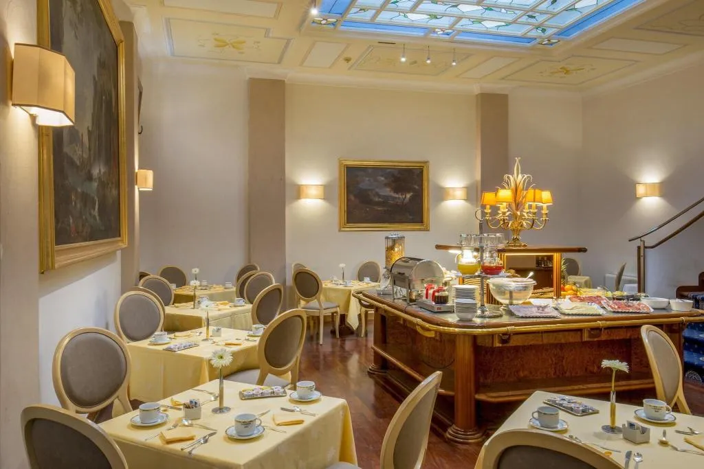 Restaurant, Hotel La Residenza, Rome