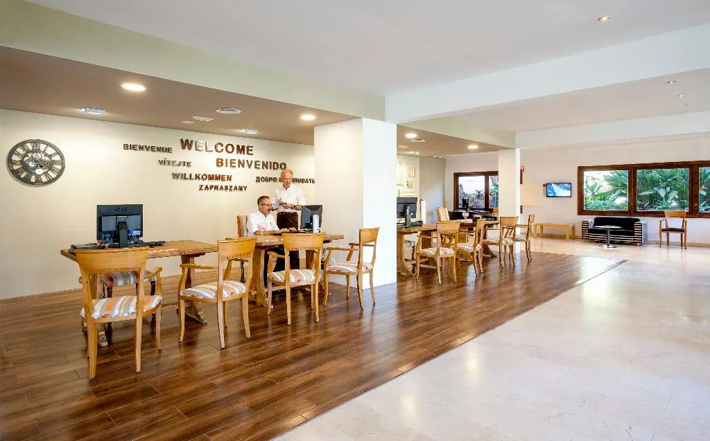 Lobby, Radisson Resort & Residences Tenerife, Tenerife