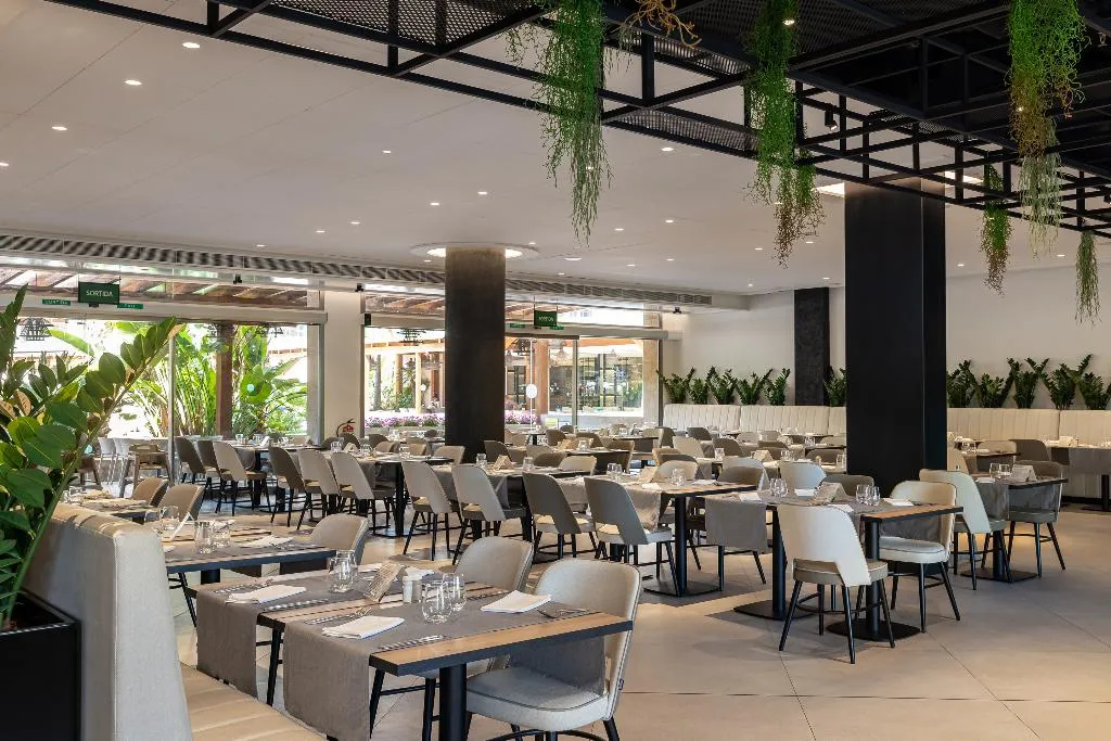 Restaurant, Golden Bahia de Tossa & Spa, Costa Brava