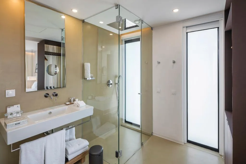 Double or Twin SUPERIOR Room, Lagos Avenida Hotel, Algarve