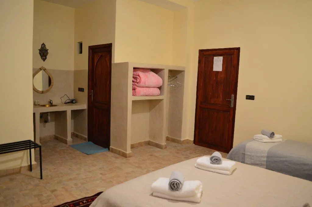 TRIPLE TWO BEDS Room, Kasbah Ntifa, Marrakech