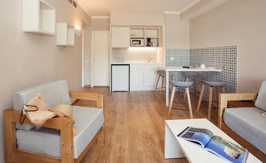 APARTMENT ONE BEDROOM Room, Minura Cala Galdana & Apartamentos d´Aljandar, Menorca