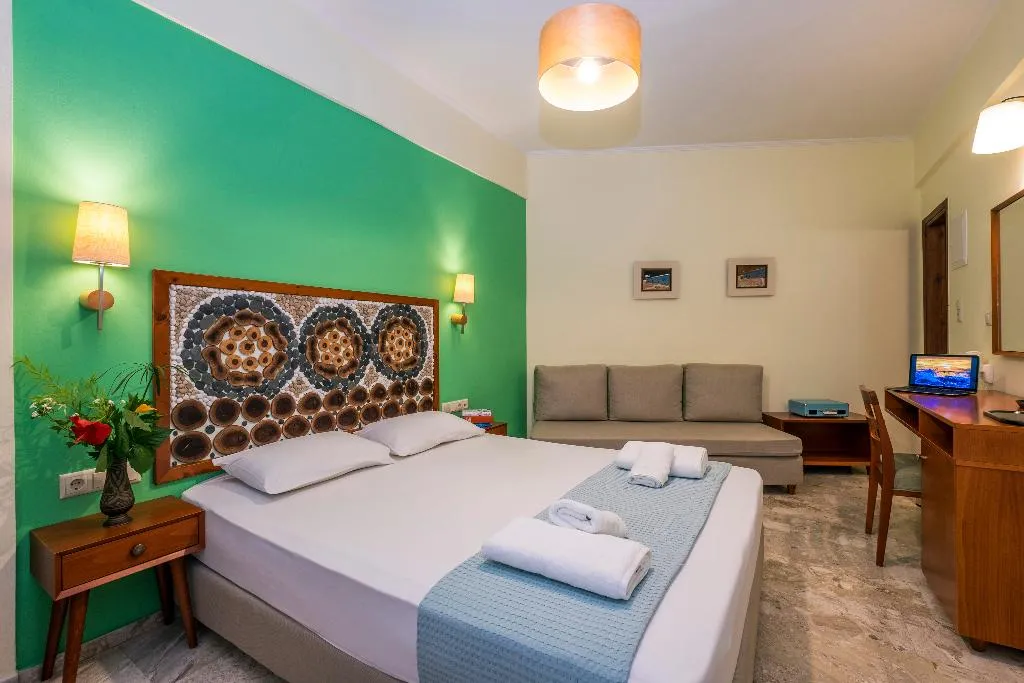 TRIPLE SUPERIOR Room, Aris, Crete