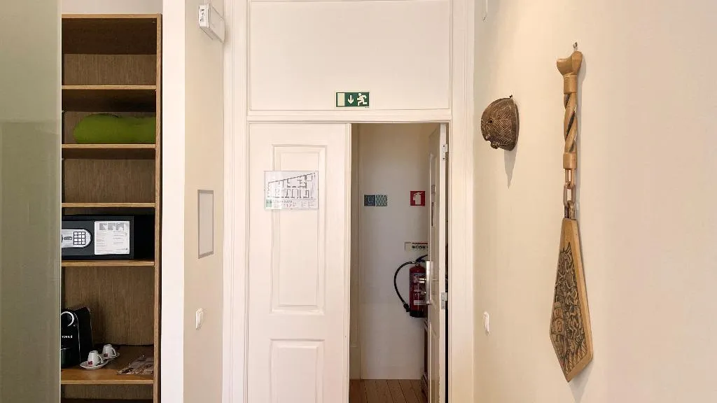 DOUBLE SUPERIOR WITH DOUBLE BED Room, Casa do Bairro by Shiadu, Lisbon