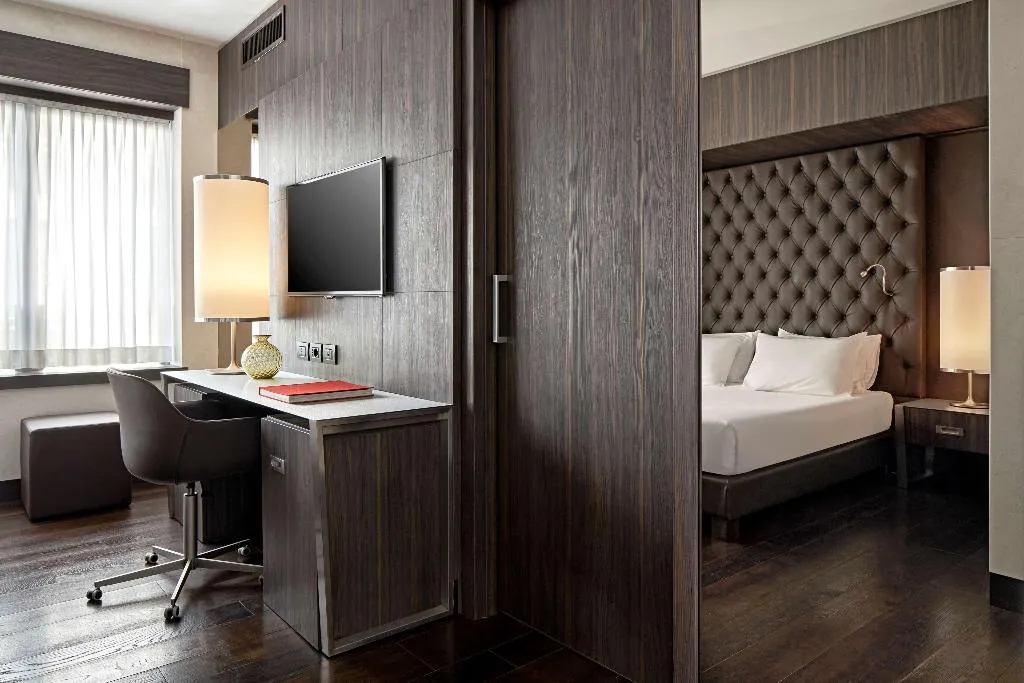 Room, Hyatt Centric Milan Centrale, Milan