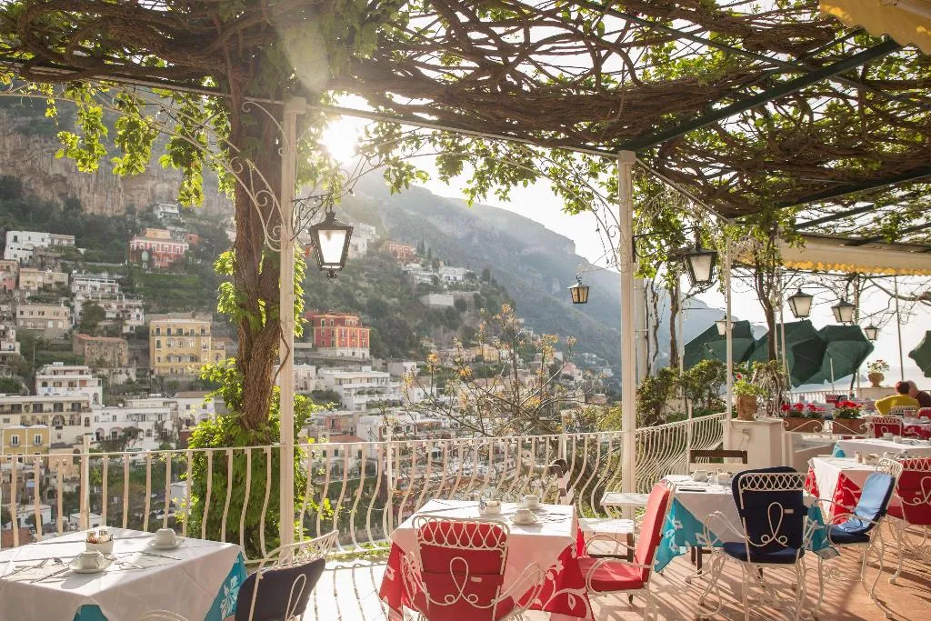 Restaurant, Hotel Poseidon, Naples