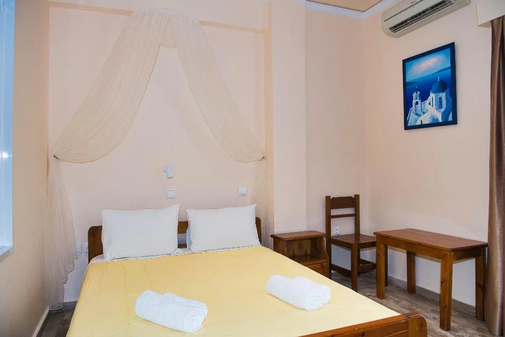 STUDIO CAPACITY 2 Room, Villa Nikos Karamolegos, Santorini
