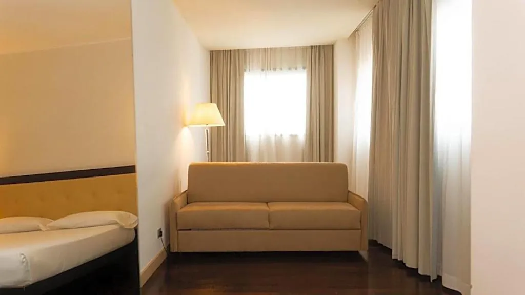 Double or Twin EXECUTIVE Room, Cruise, Milan
