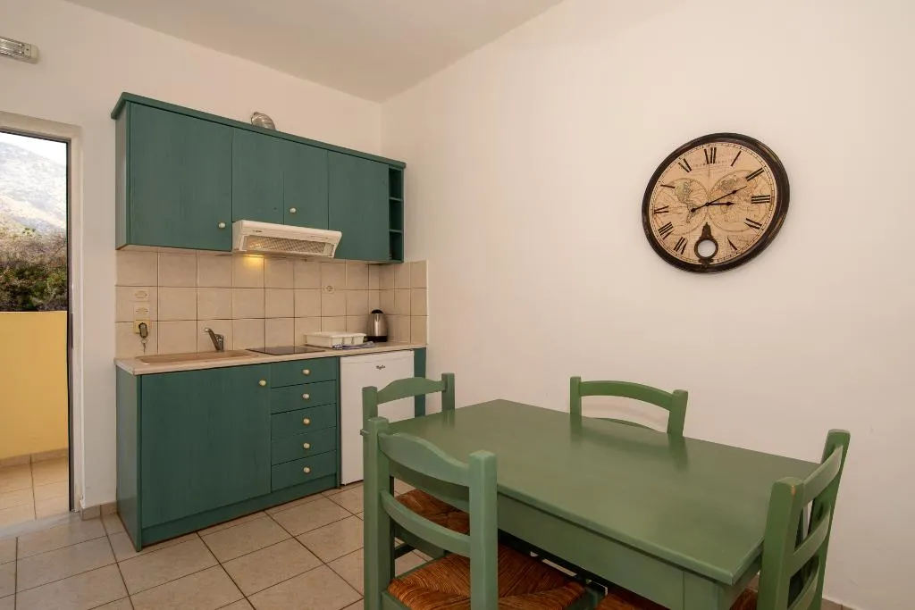 APARTMENT ONE BEDROOM Room, Elpis Studios & Apartments, Crete