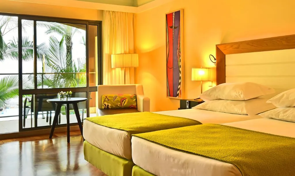 SINGLE CLASSIC POOL VIEW Room, Pestana Promenade Premium Ocean Resort, Madeira