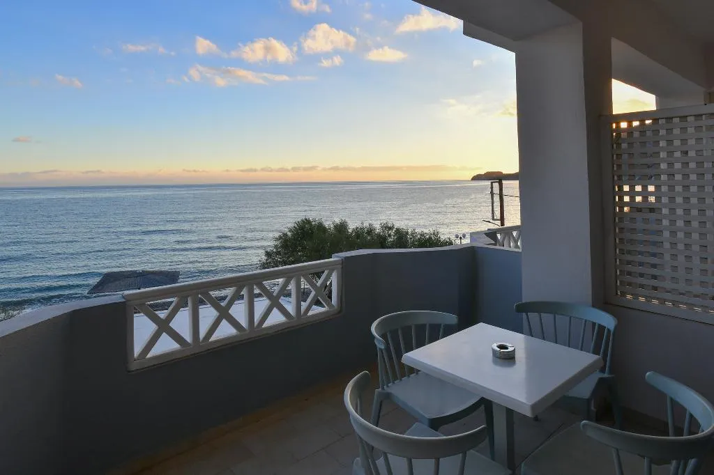 SUITE SEA VIEW CAPACITY 4 Room, Triton Authentic Cretan Hotel, Crete
