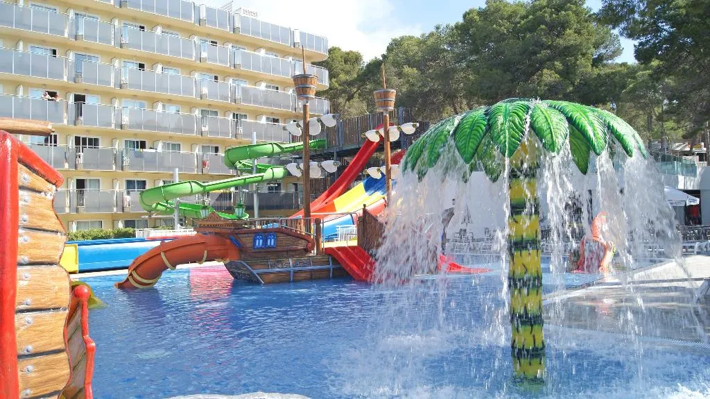 Sports and Entertainment, Best Cap Salou, Costa Dorada