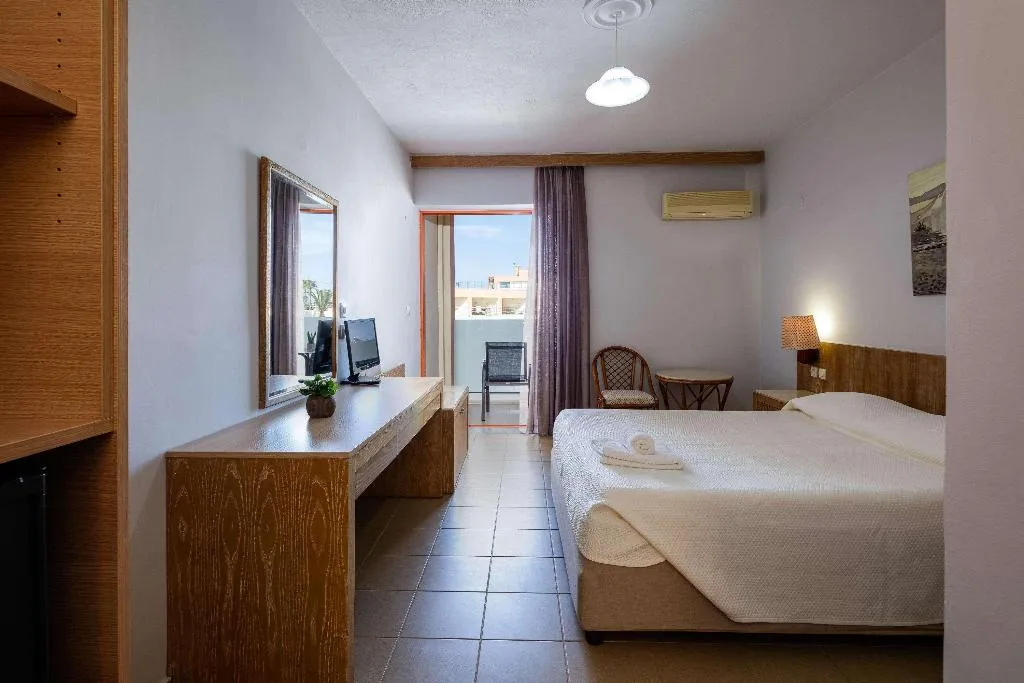 Room, Rethymno Village, Crete
