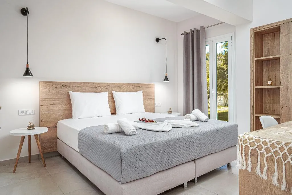 APARTMENT DELUXE TWO BEDROOM Room, Antonis Apartments Pool Bar, Zante