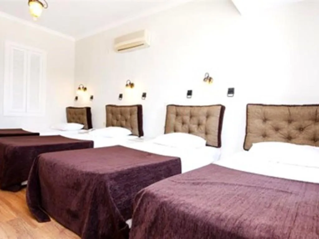 QUADRUPLE SEA VIEW Room, Gulet Otel, Bodrum