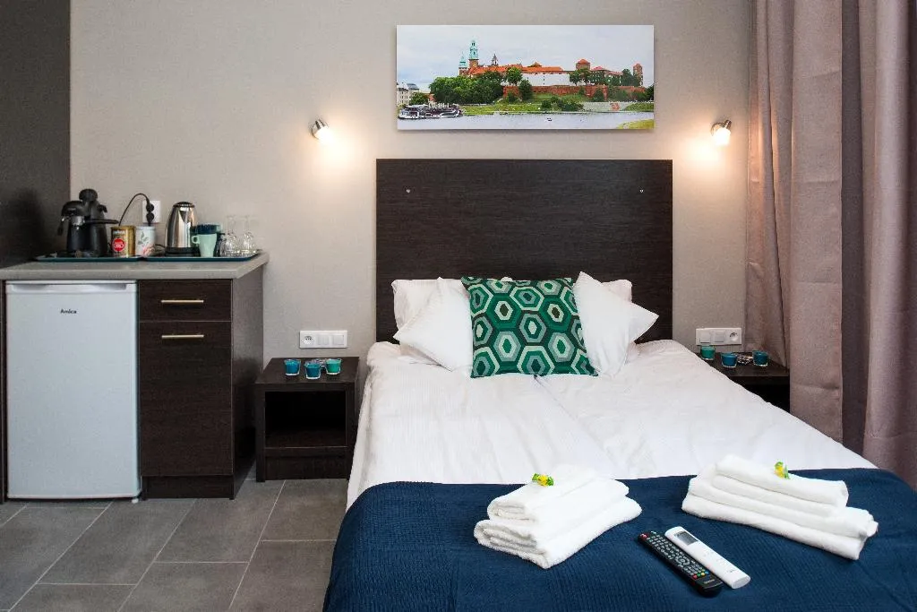 APARTMENT CAPACITY 4 Room, Happy Tower Krakow, Krakow