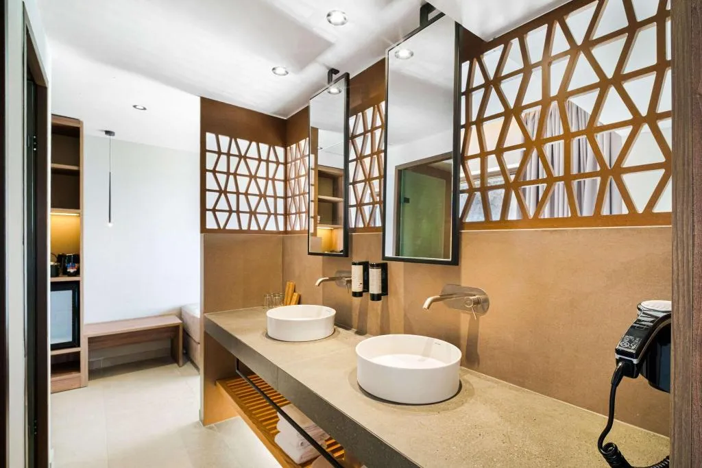 Room, Harmony E Rock Hotel & Resort, Crete