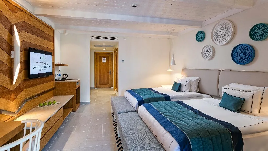 DOUBLE SIDE SEA VIEW Room, Titanic Luxury Collection Bodrum, Bodrum