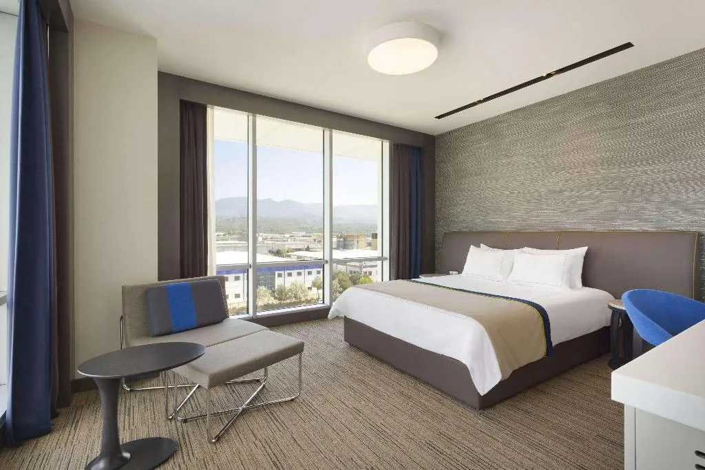 DOUBLE STANDARD Room, Ramada Hotel & Suites Kemalpasa Izmir, Izmir