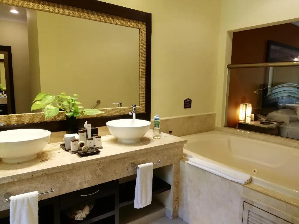JUNIOR SUITE LUXURY Room, El Dorado Royale Spa Resort - All Inclusive, Cancun Area