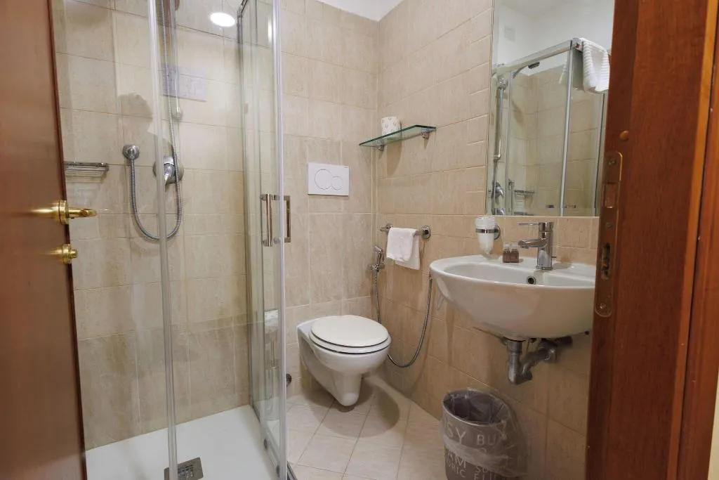 DOUBLE ECONOMY Room, Hotel Terminal, Rome