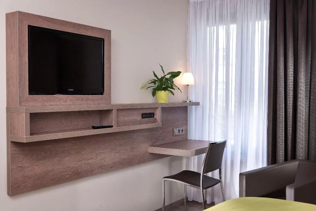 DOUBLE TWO BEDS Room, Best Western Hotel Kantstrasse Berlin, Berlin