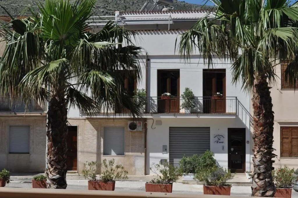 General view, B&B Turi, Palermo