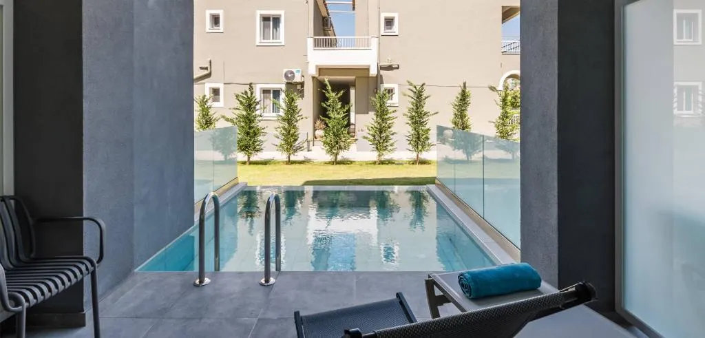 DOUBLE SUPERIOR WITH PRIVATE POOL Room, Acharavi Beach Hotel, Corfu