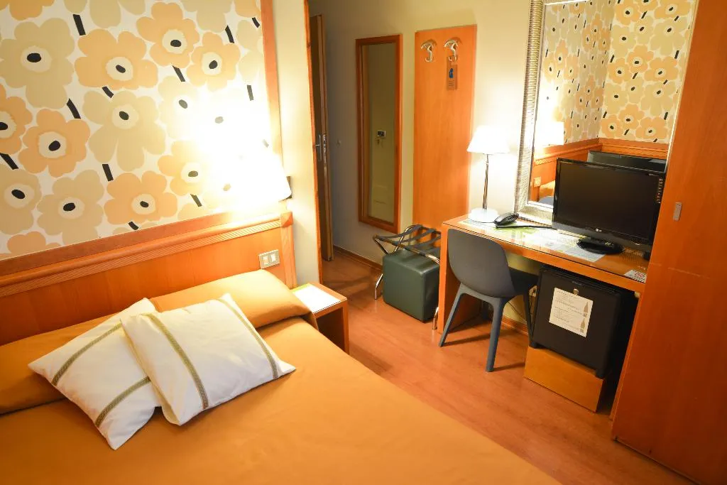 SINGLE STANDARD Room, Eco Hotel Milano & Bioriso Restaurant, Milan