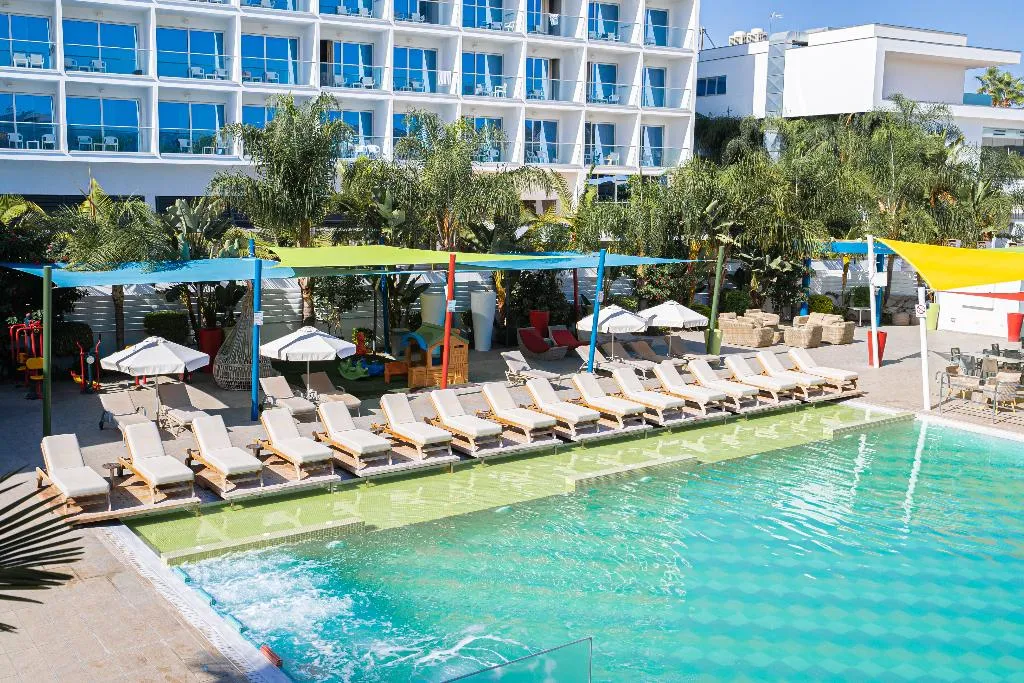 Pool, Nicholas Color Hotel, Cyprus