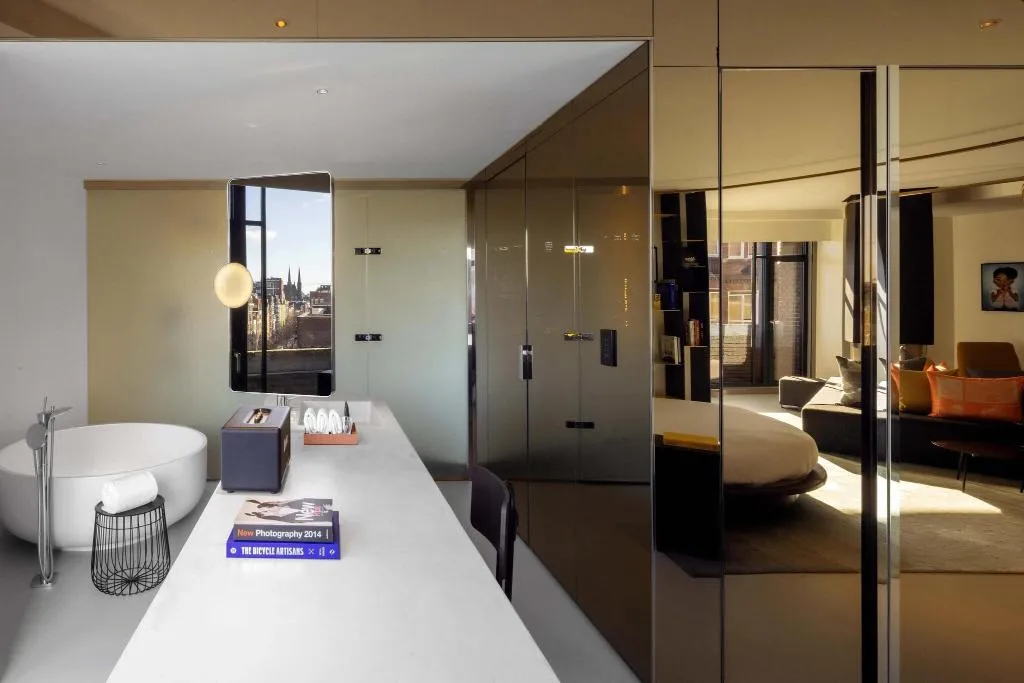 Room, W Amsterdam, Amsterdam