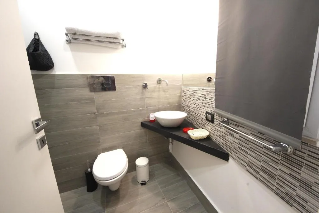 Room, NicaDomus B&B, Catania